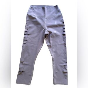 ALO Yoga Light Lilac Leggings